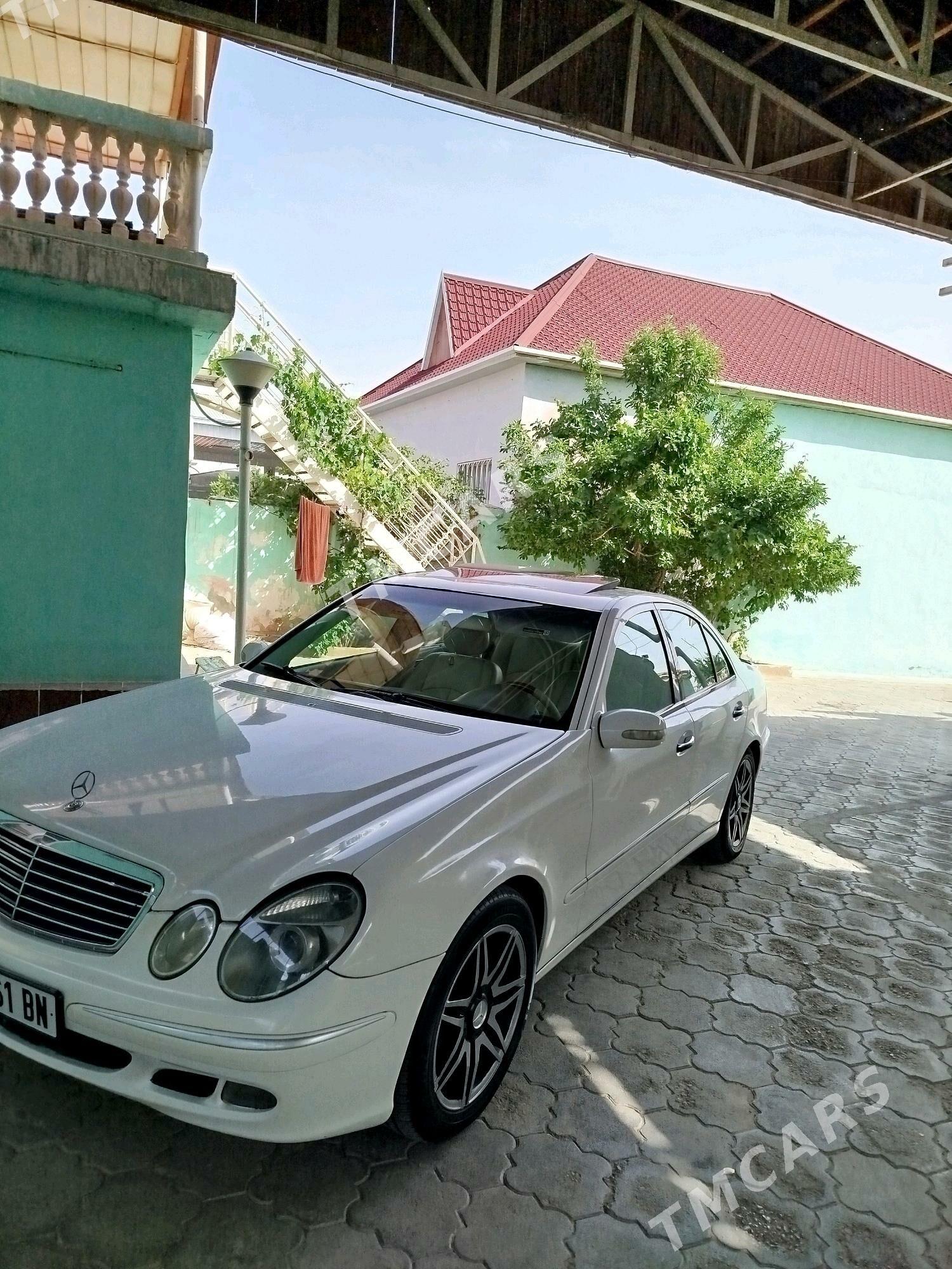Mercedes-Benz E320 2004 - 121 000 TMT - Balkanabat - img 3