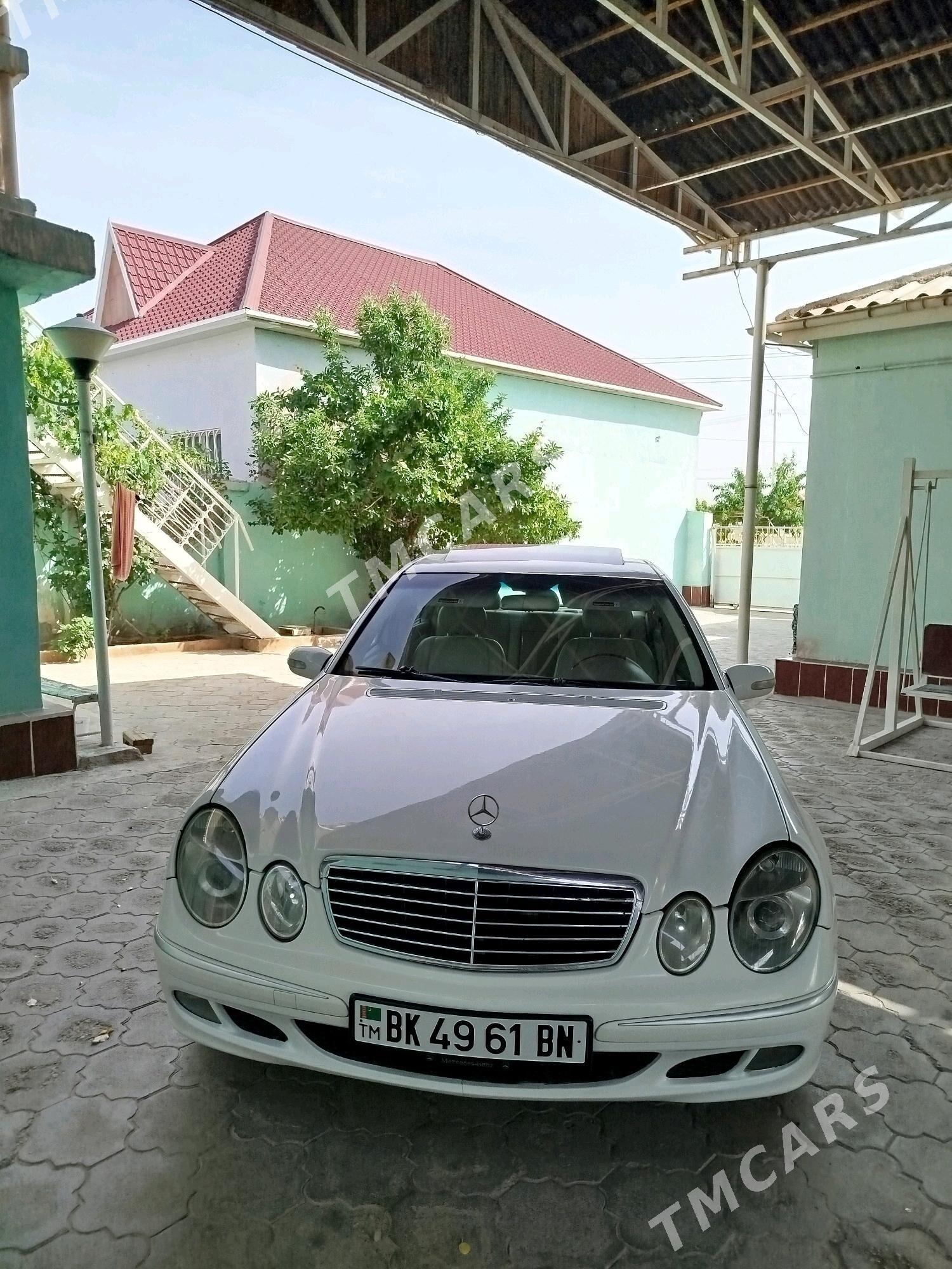 Mercedes-Benz E320 2004 - 121 000 TMT - Balkanabat - img 6