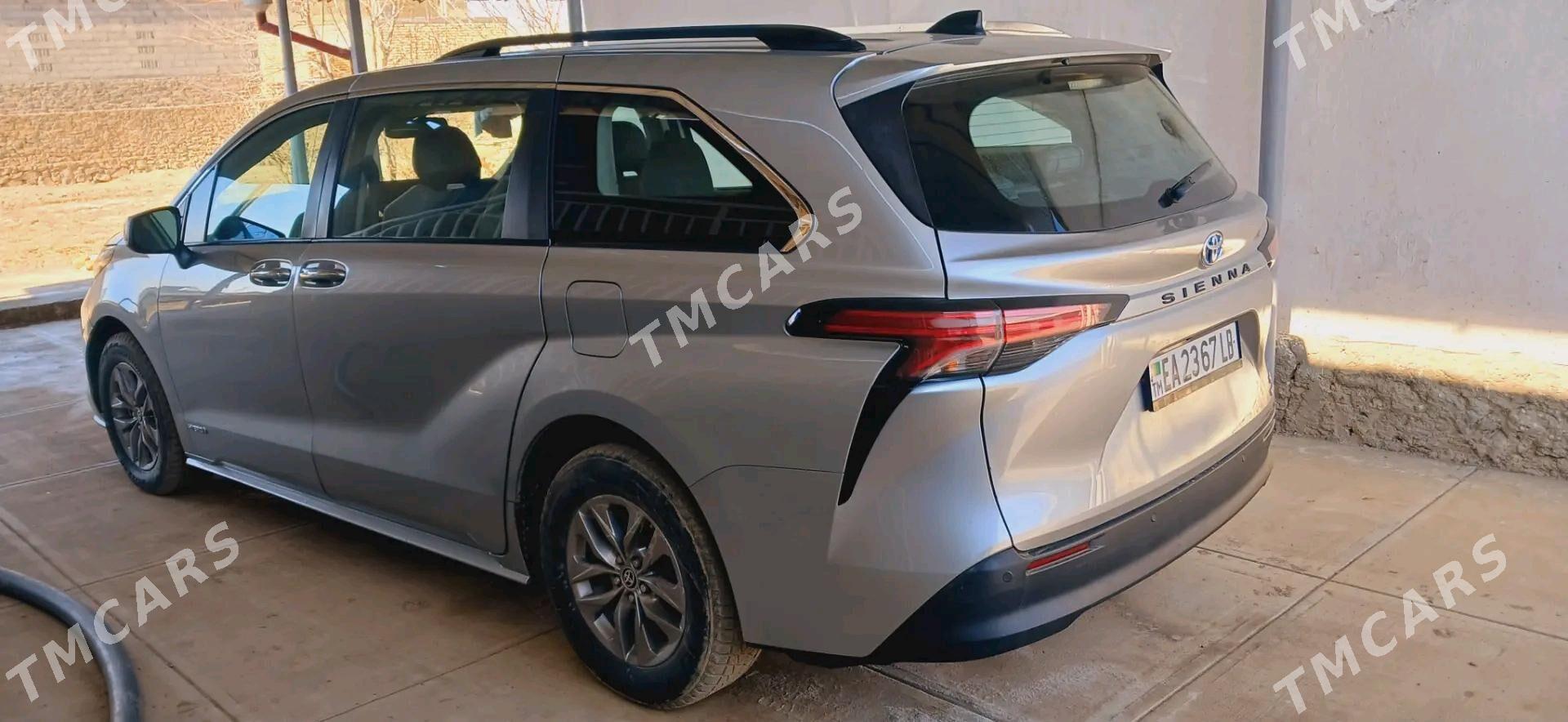 Toyota Sienna 2021 - 438 000 TMT - Köýtendag - img 6