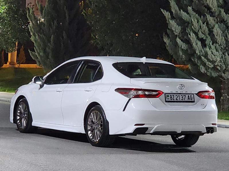 Toyota Camry 2019 - 284 000 TMT - Aşgabat - img 4