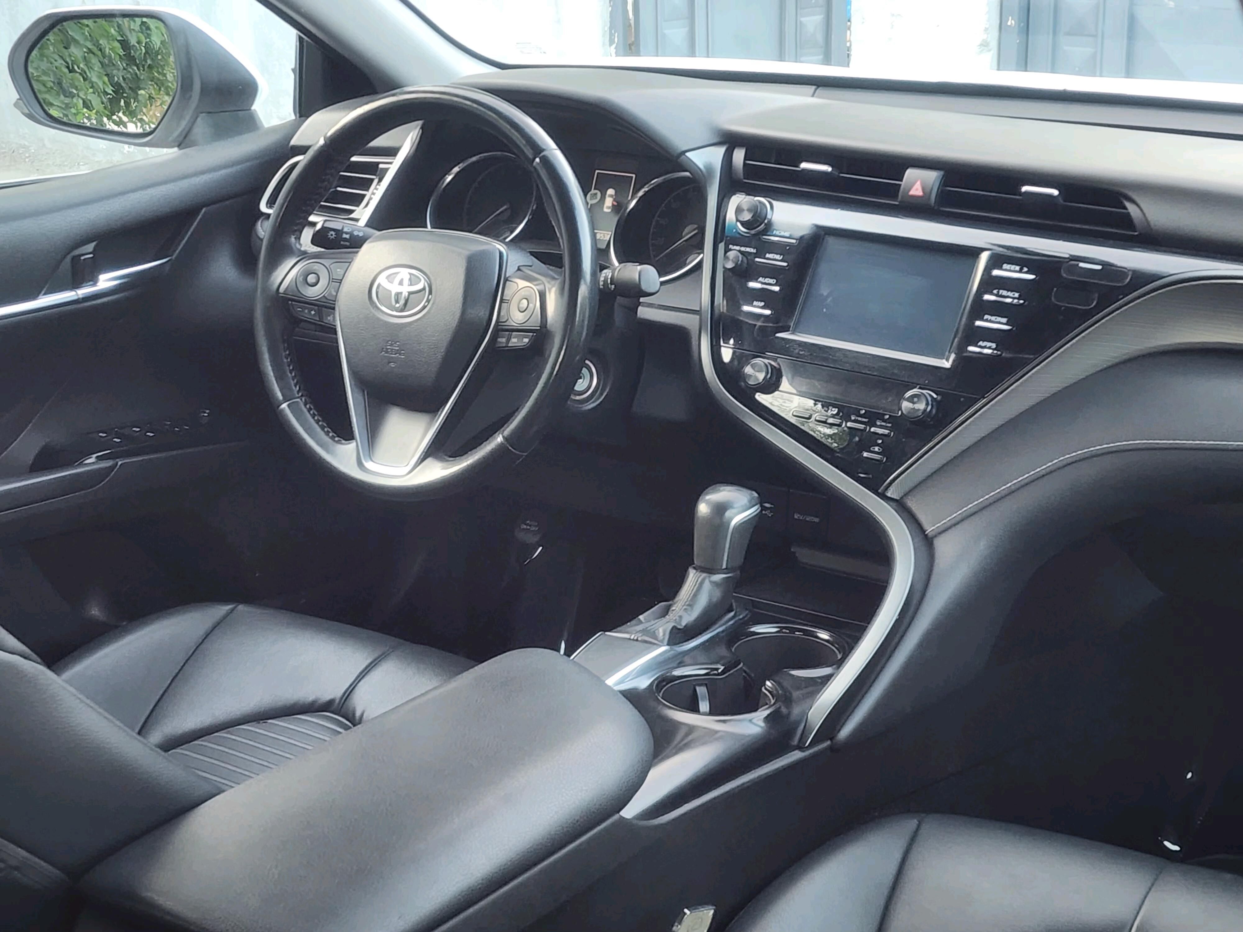 Toyota Camry 2019 - 284 000 TMT - Aşgabat - img 7