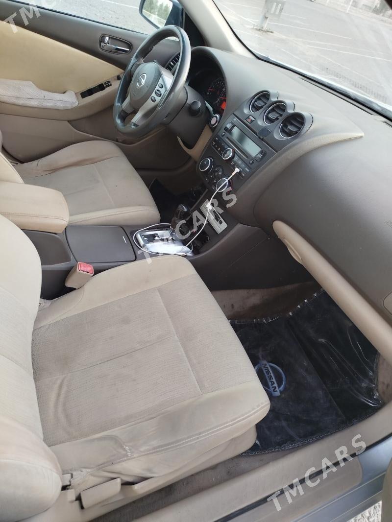 Nissan Altima 2009 - 75 000 TMT - Мир 7 - img 7