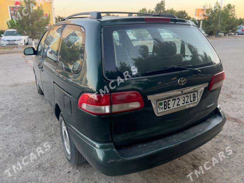 Toyota Sienna 2002 - 135 000 TMT - Türkmenabat - img 6