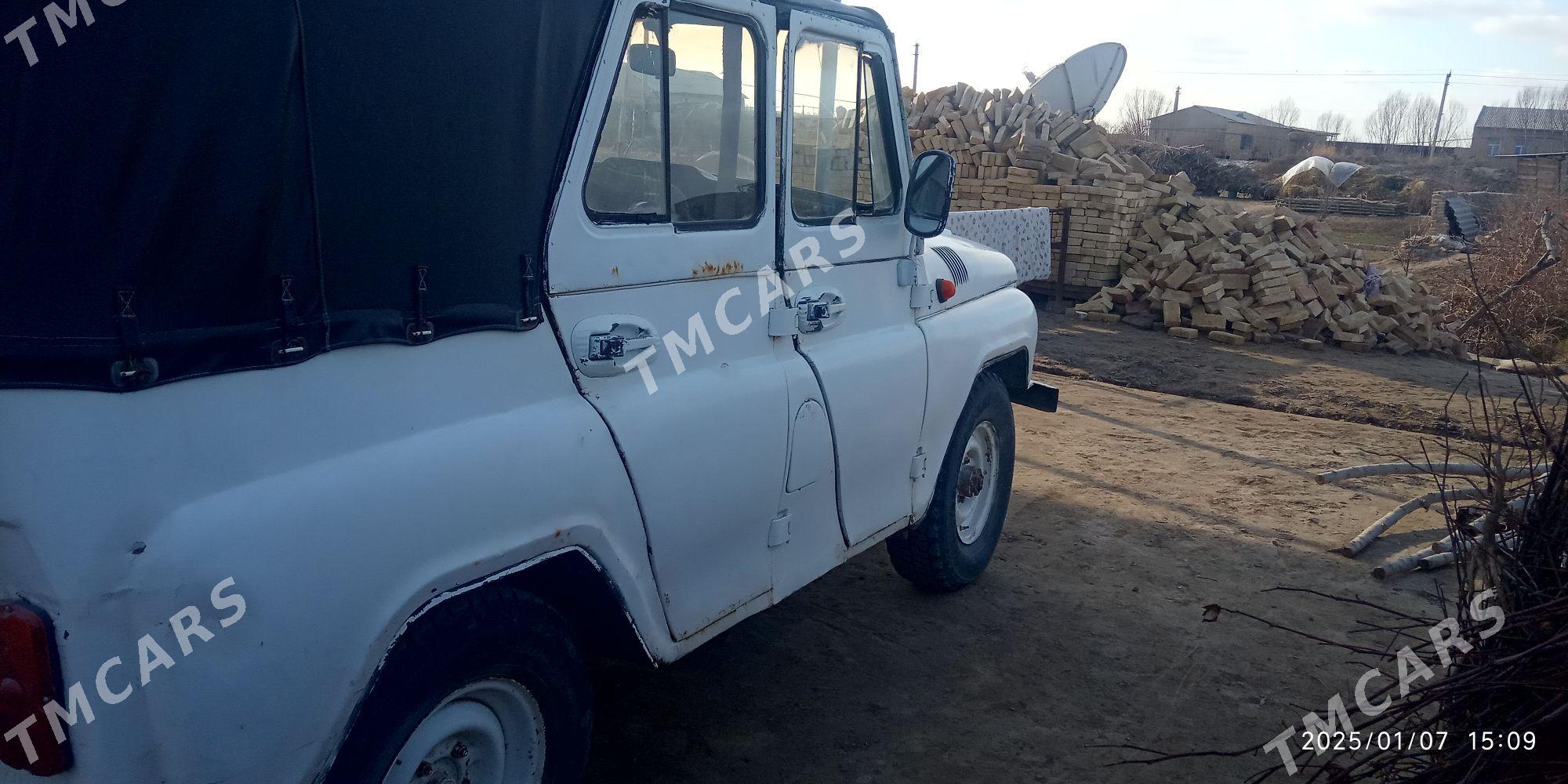 UAZ 469 1989 - 12 000 TMT - Халач - img 5