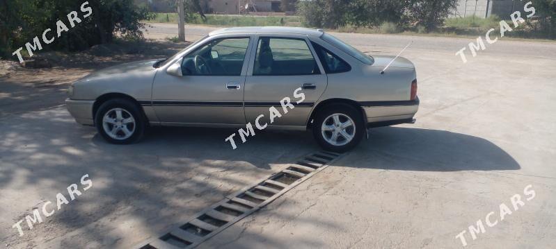 Opel Vectra 1991 - 31 000 TMT - Мары - img 5