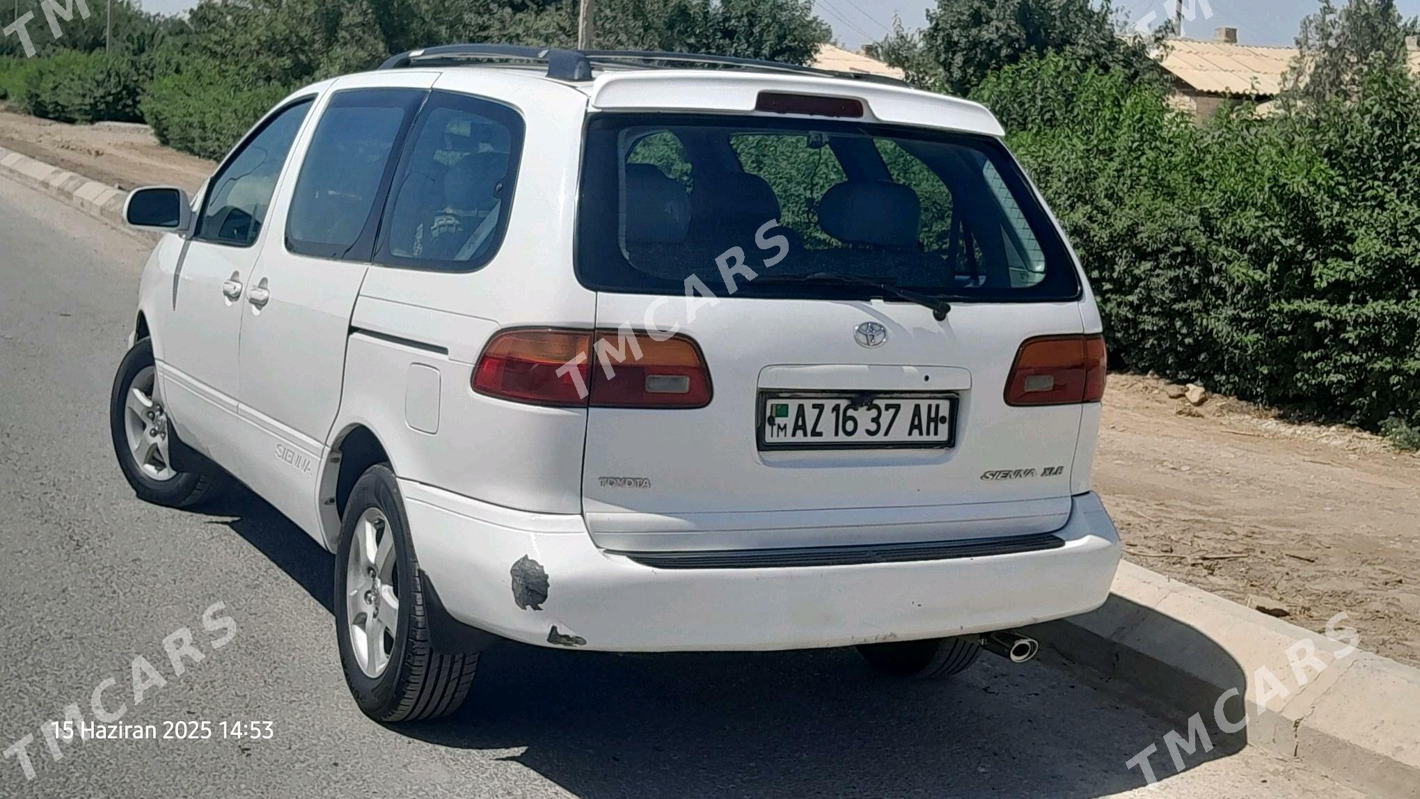 Toyota Sienna 1999 - 150 000 TMT - Теджен - img 5