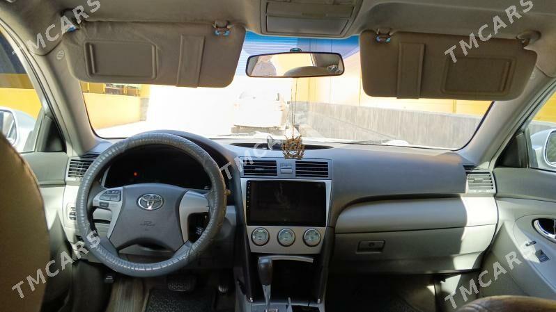 Toyota Camry 2010 - 195 000 TMT - Мары - img 7