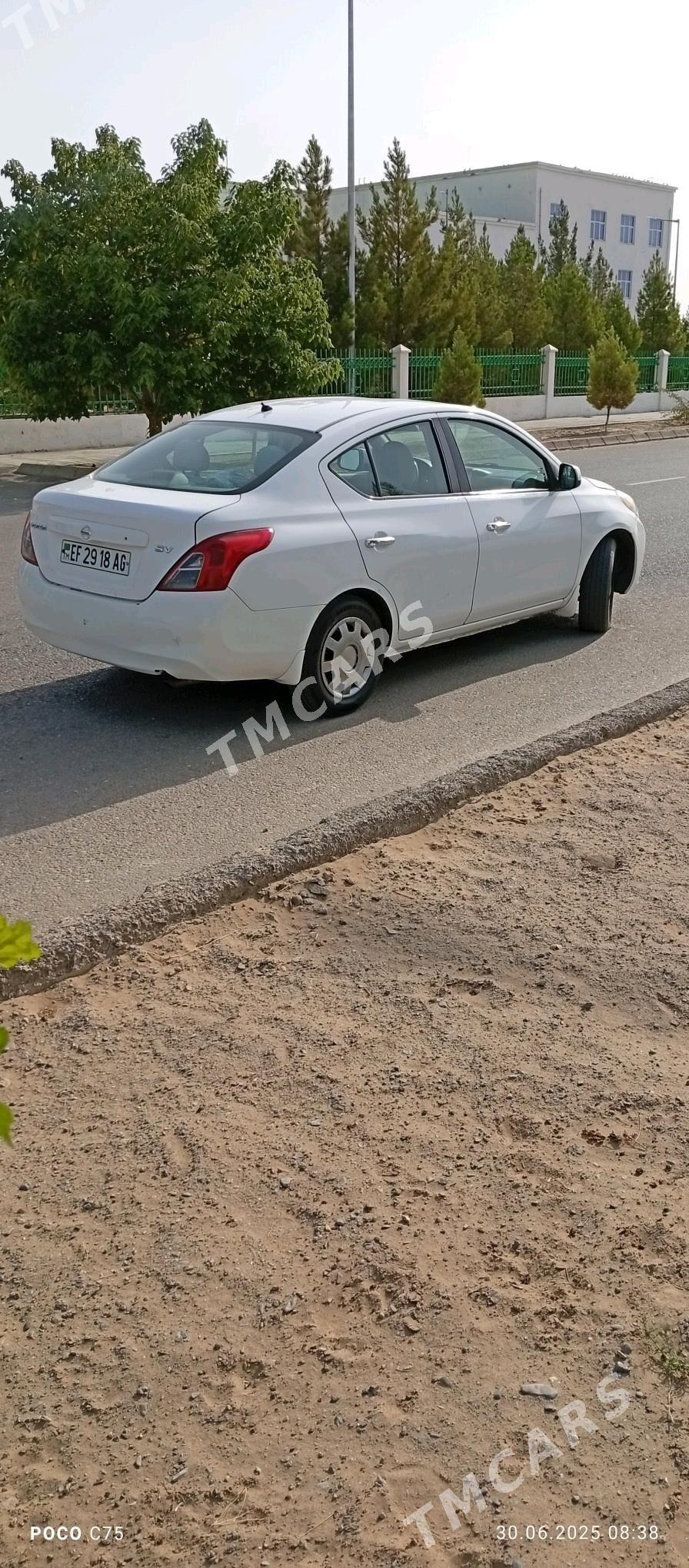 Nissan Versa 2011 - 110 000 TMT - Ашхабад - img 2