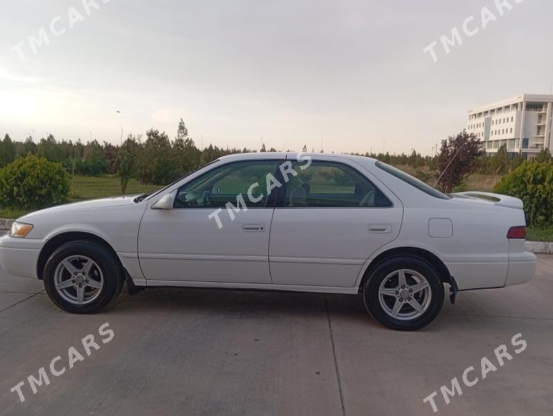 Toyota Camry 1999 - 126 000 TMT - Saýat - img 2