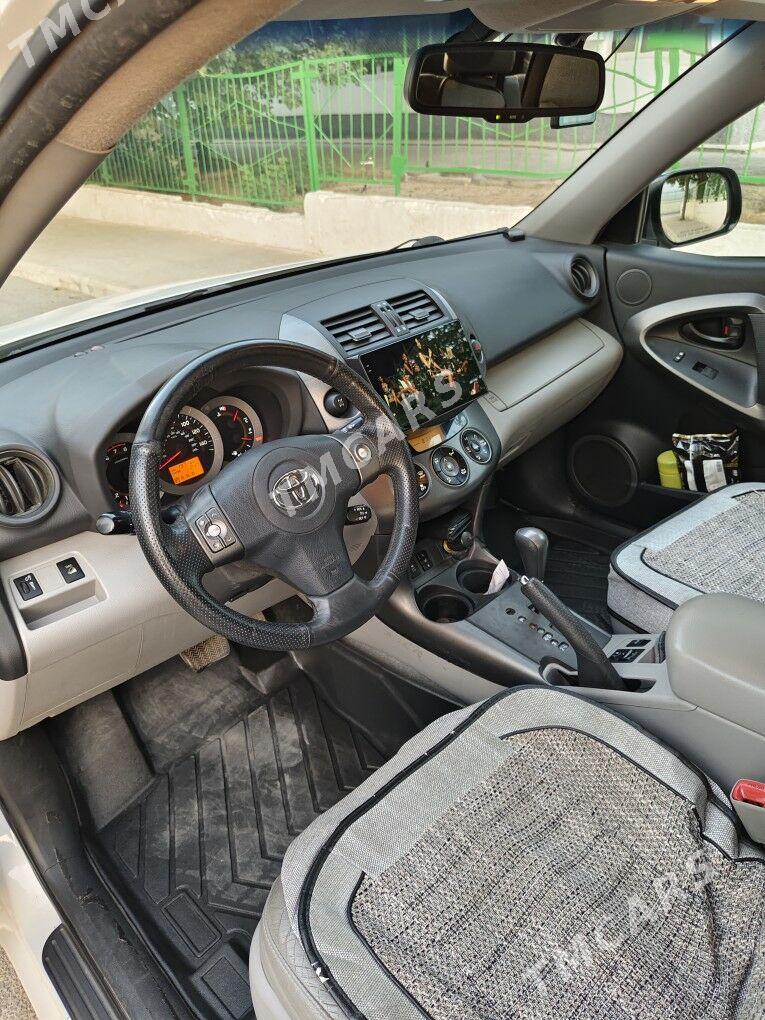 Toyota RAV4 2011 - 198 000 TMT - Мир 2 - img 6