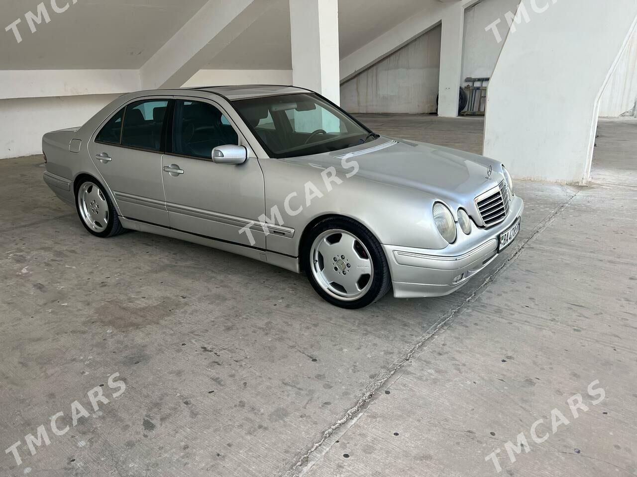 Mercedes-Benz E320 2001 - 109 000 TMT - Balkanabat - img 7