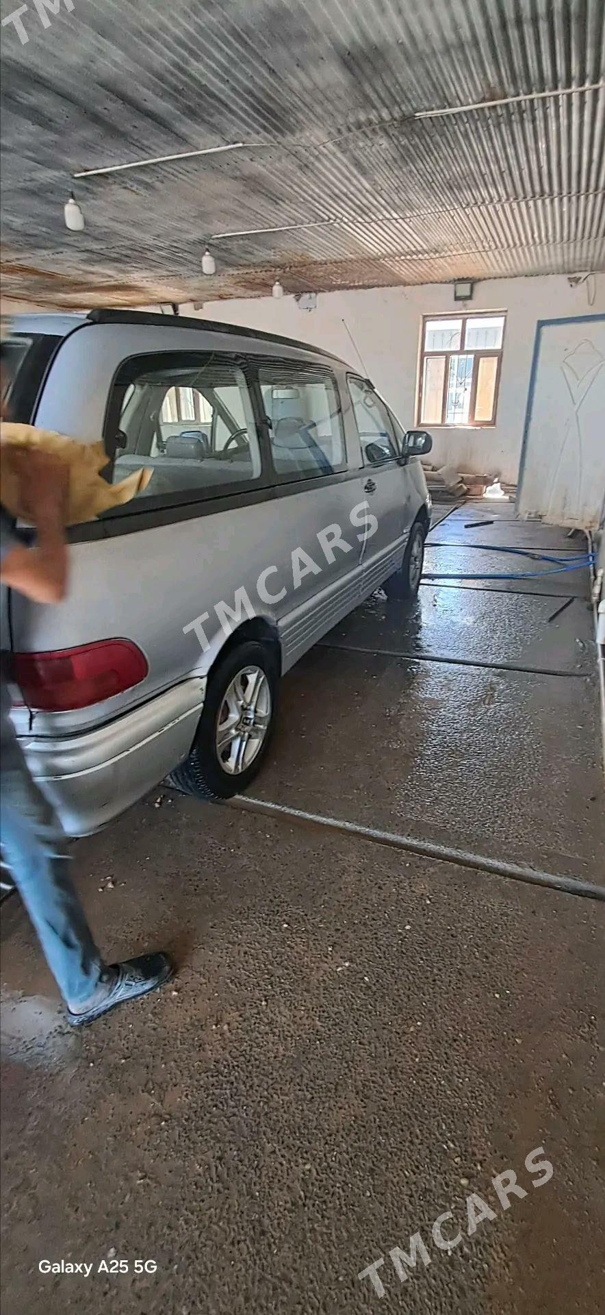 Toyota Previa 1993 - 34 000 TMT - етр. Туркменбаши - img 2
