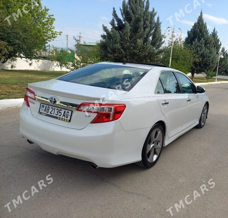Toyota Camry 2012 - 234 000 TMT - Ашхабад - img 7