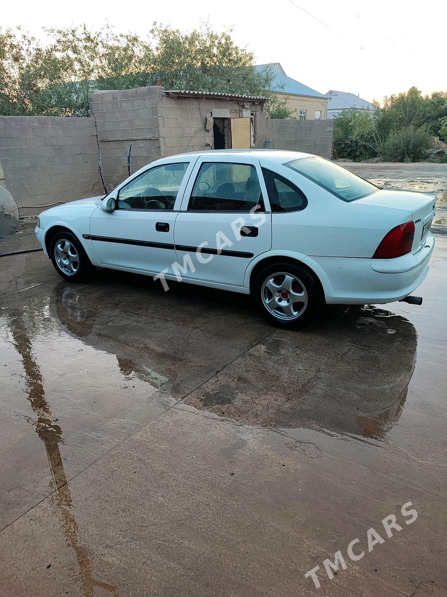 Opel Vectra 1998 - 36 000 TMT - Mary - img 2