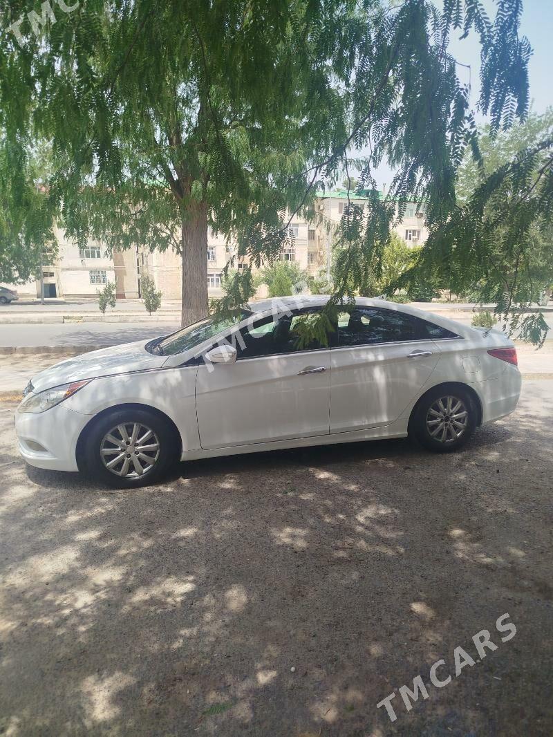 Hyundai Sonata 2010 - 125 000 TMT - Ашхабад - img 4
