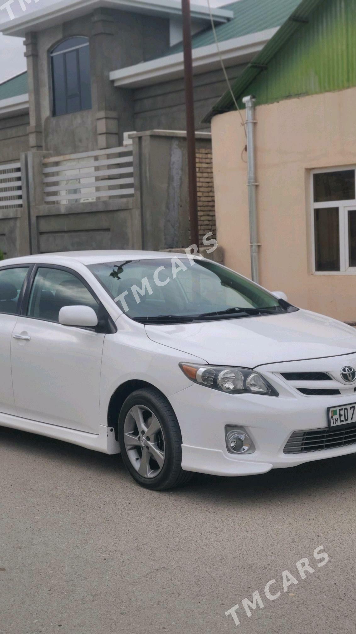 Toyota Corolla 2011 - 160 000 TMT - Aşgabat - img 2