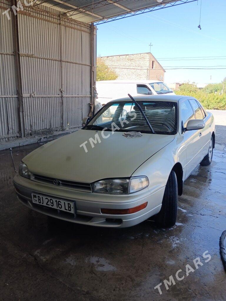 Toyota Camry 1992 - 75 000 TMT - Saýat - img 4
