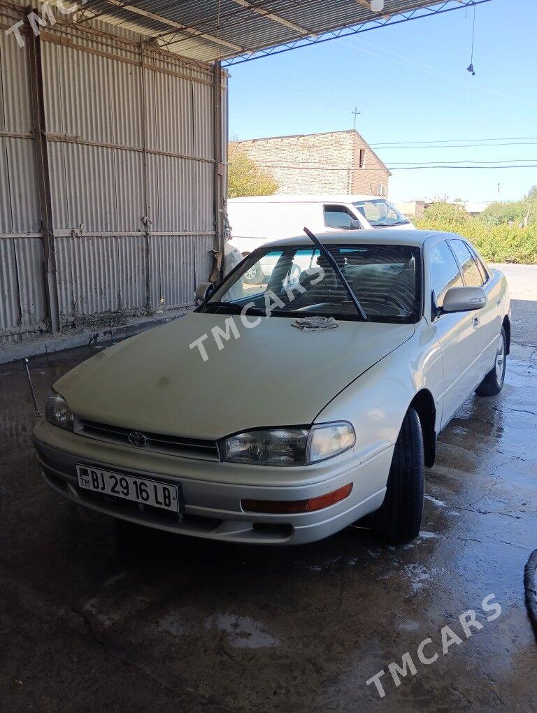 Toyota Camry 1992 - 75 000 TMT - Saýat - img 1