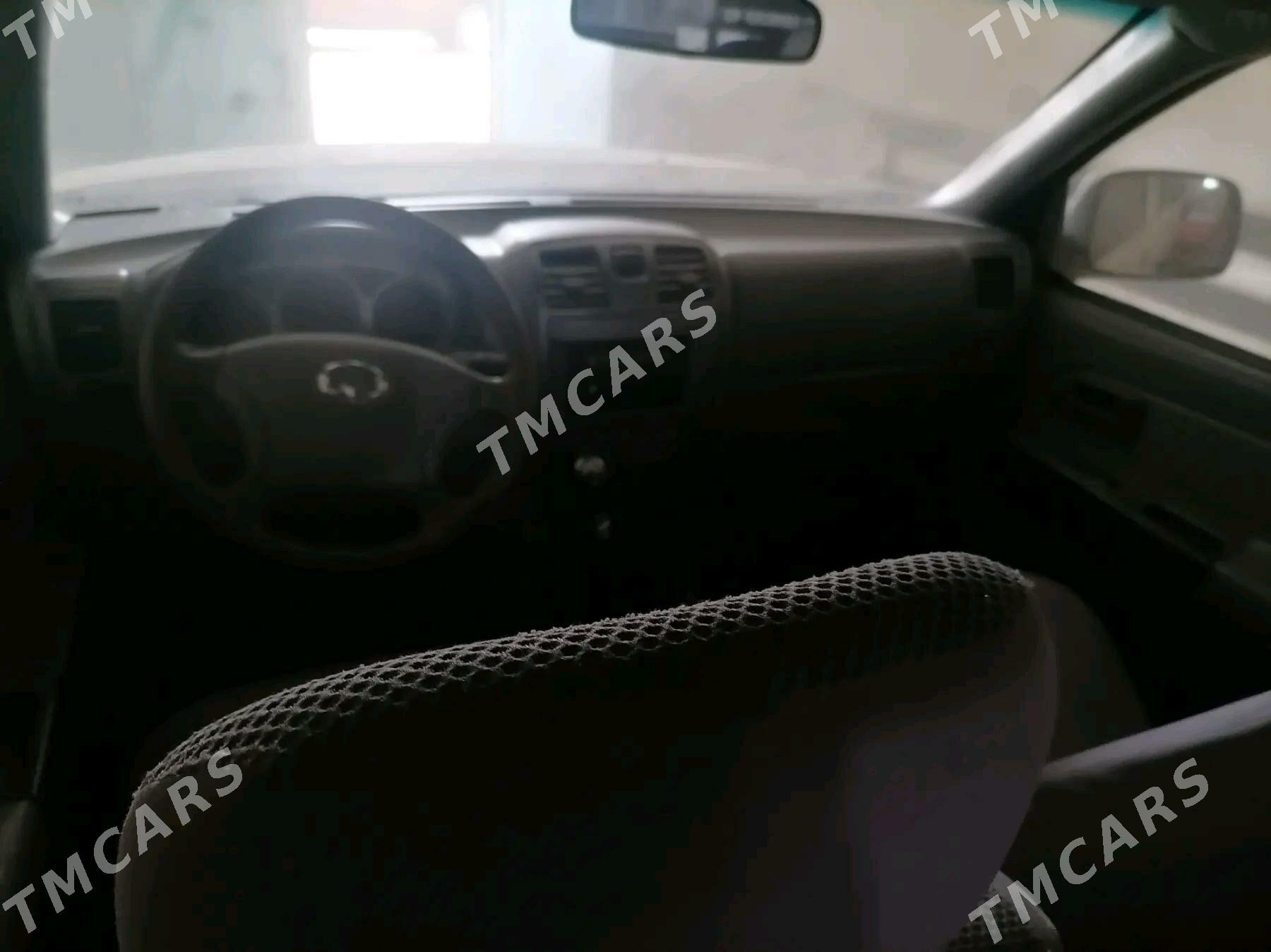 Toyota Hilux 2011 - 120 000 TMT - Daşoguz - img 2