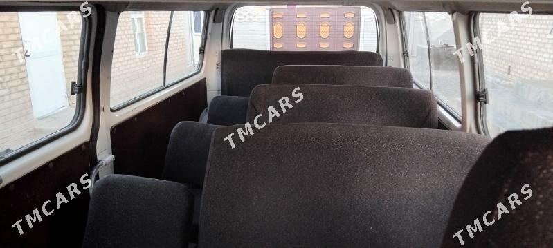 Toyota Hiace 2008 - 160 000 TMT - Mary - img 4