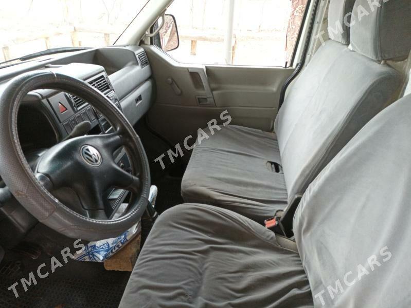 Volkswagen Transporter 2003 - 95 000 TMT - Дянев - img 6