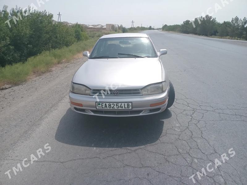 Toyota Camry 1994 - 75 000 TMT - Керки - img 2