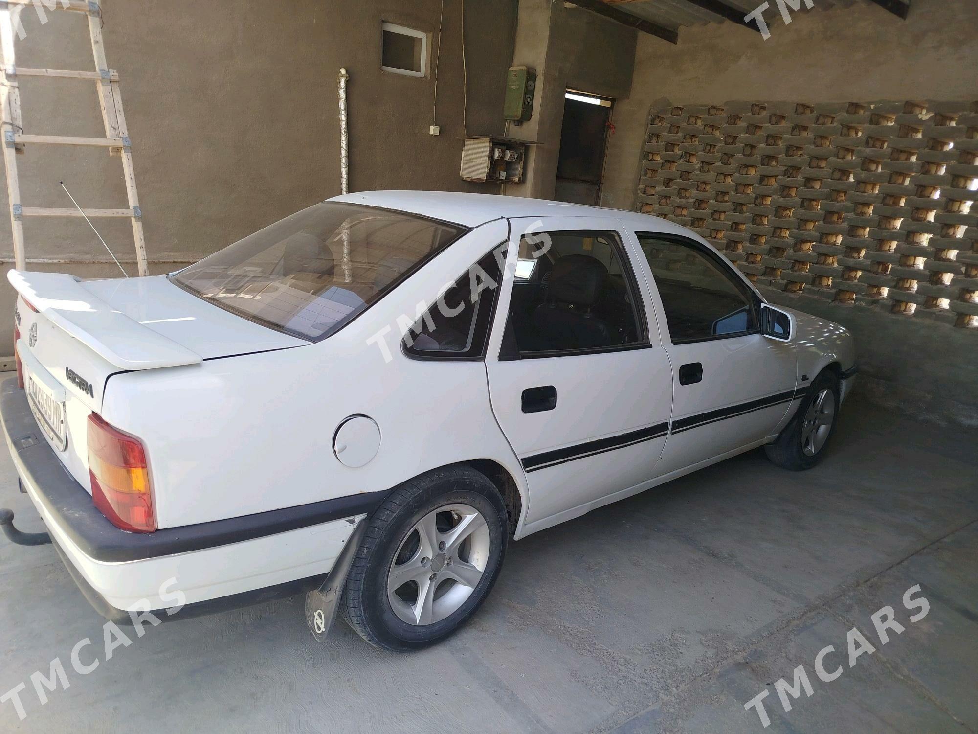 Opel Vectra 1992 - 27 000 TMT - Baýramaly - img 4