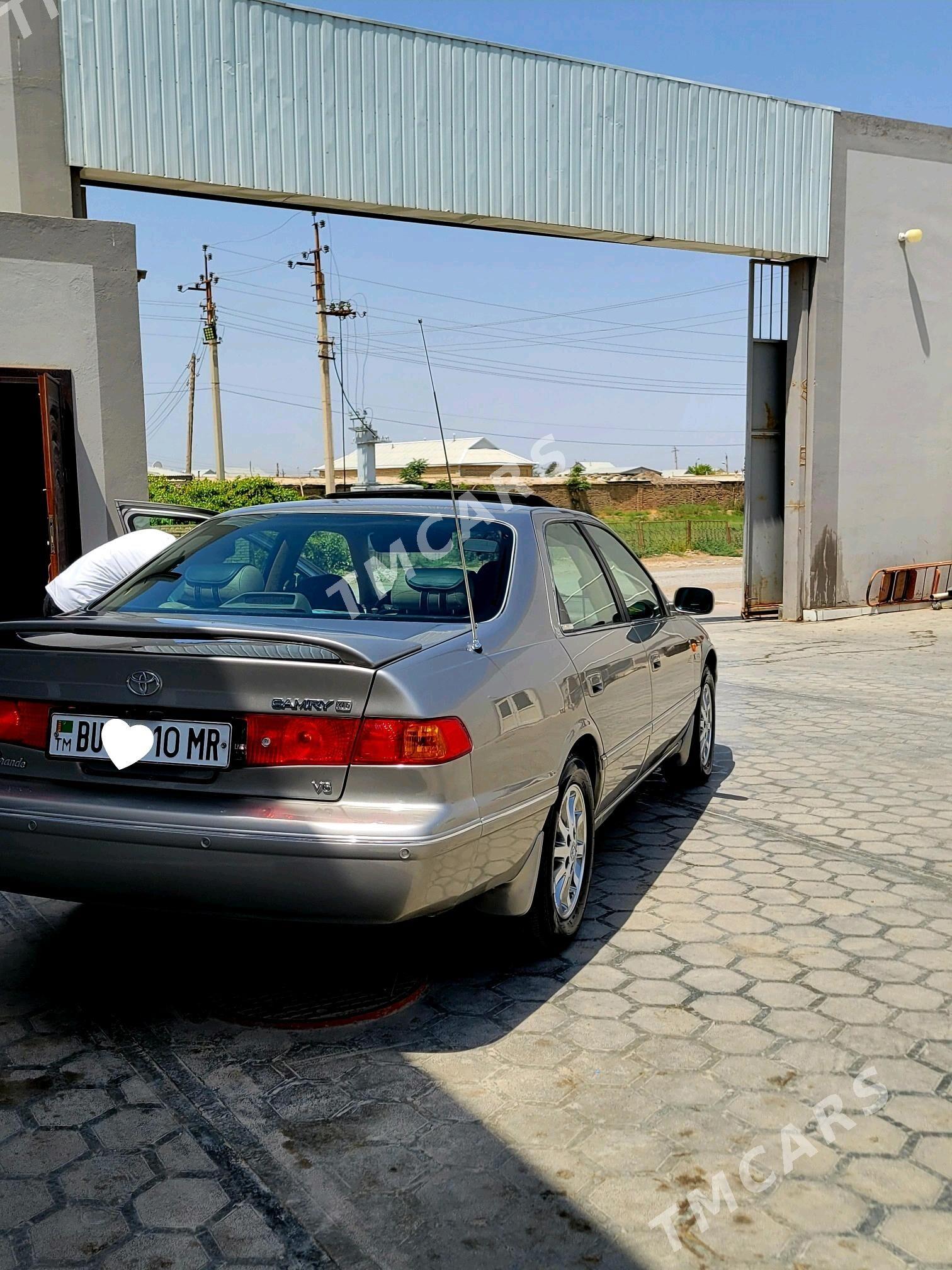 Toyota Camry 2000 - 190 000 TMT - Мары - img 4