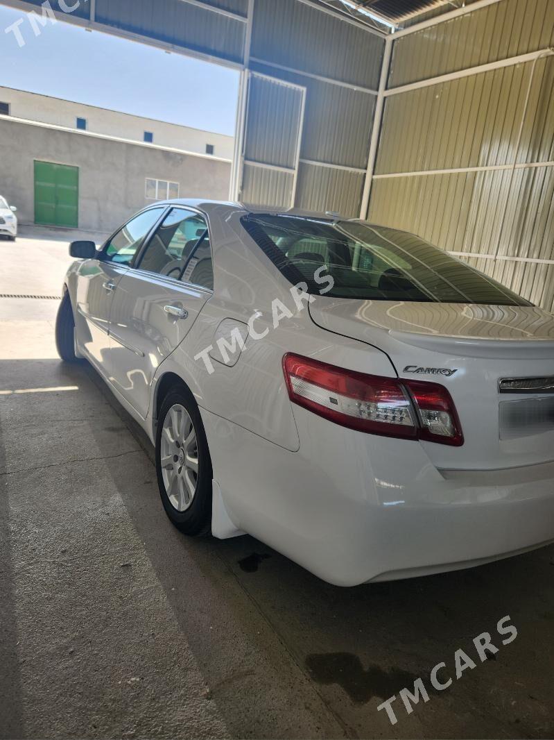 Toyota Camry 2010 - 175 000 TMT - Мары - img 9