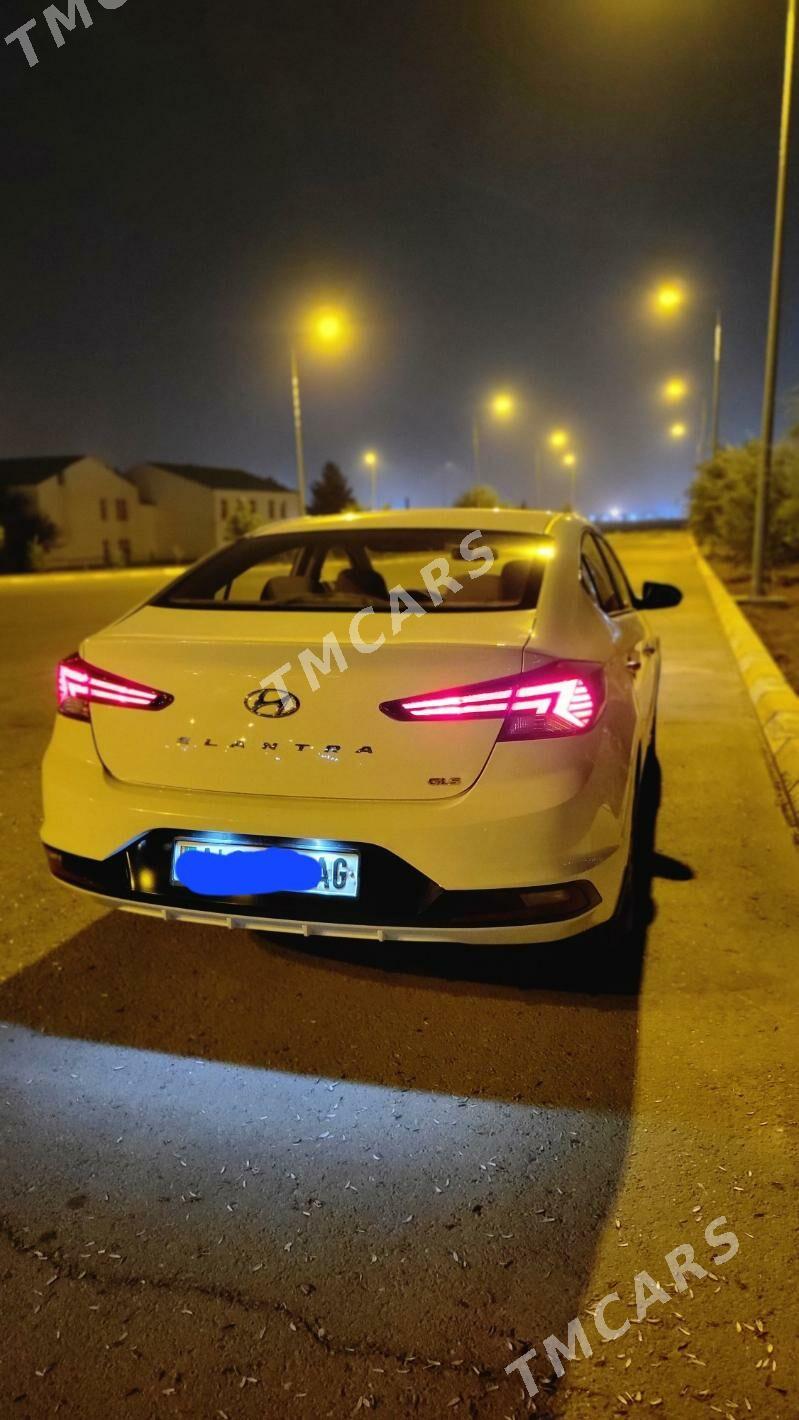 Hyundai Elantra 2019 - 210 000 TMT - Aşgabat - img 2