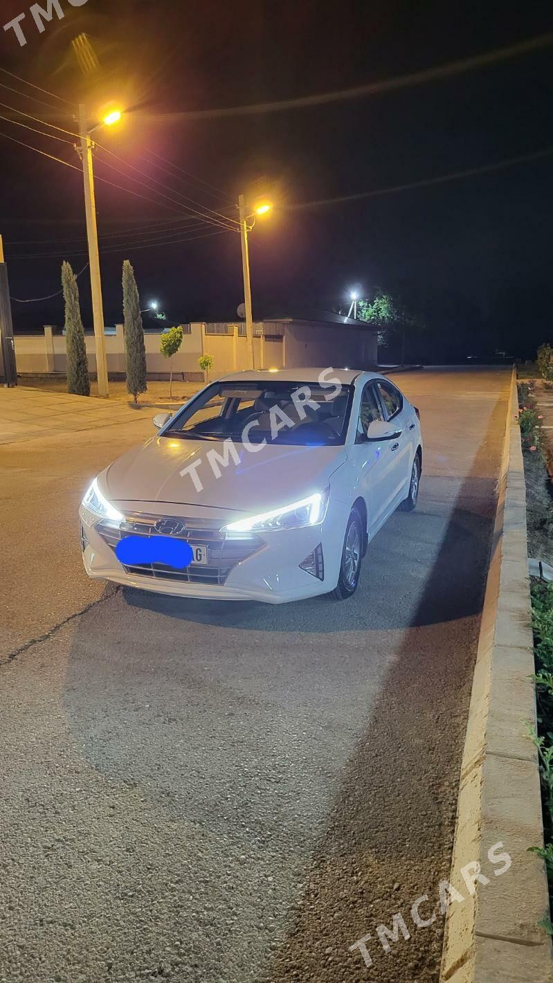 Hyundai Elantra 2019 - 210 000 TMT - Aşgabat - img 8