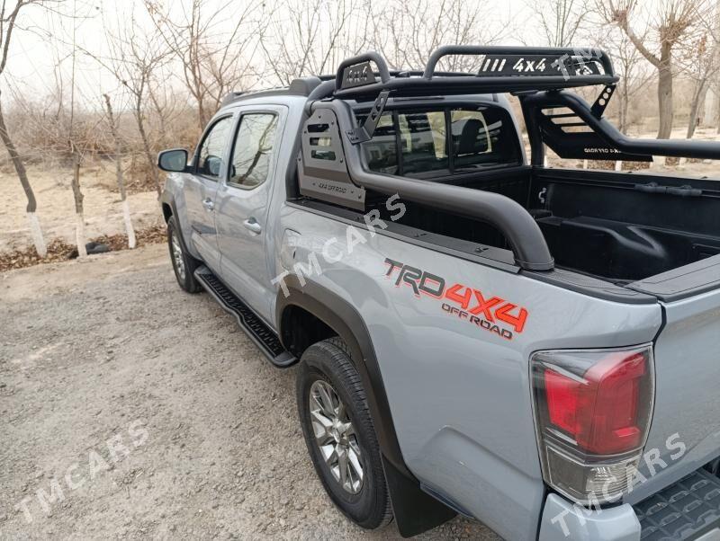 Toyota Tacoma 2020 - 460 000 TMT - Туркменабат - img 6
