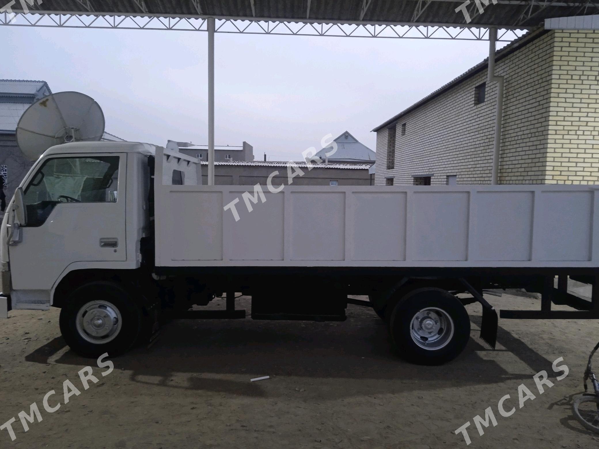 Mitsubishi Canter 1992 - 160 000 TMT - Мары - img 6