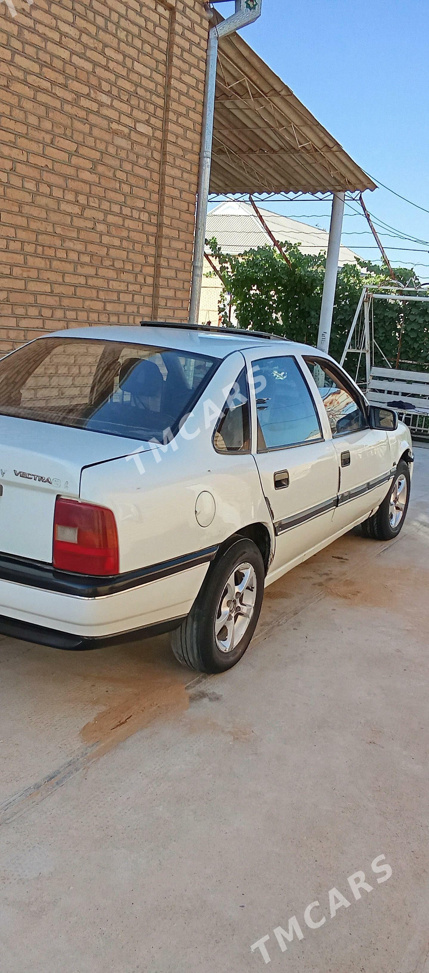 Opel Vectra 1991 - 28 000 TMT - Mary - img 3