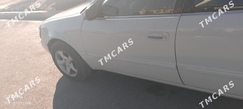 Toyota Corolla 1996 - 50 000 TMT - Türkmenabat - img 5
