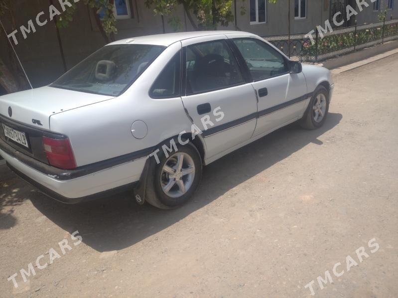 Opel Vectra 1989 - 35 000 TMT - Чарджоу - img 6