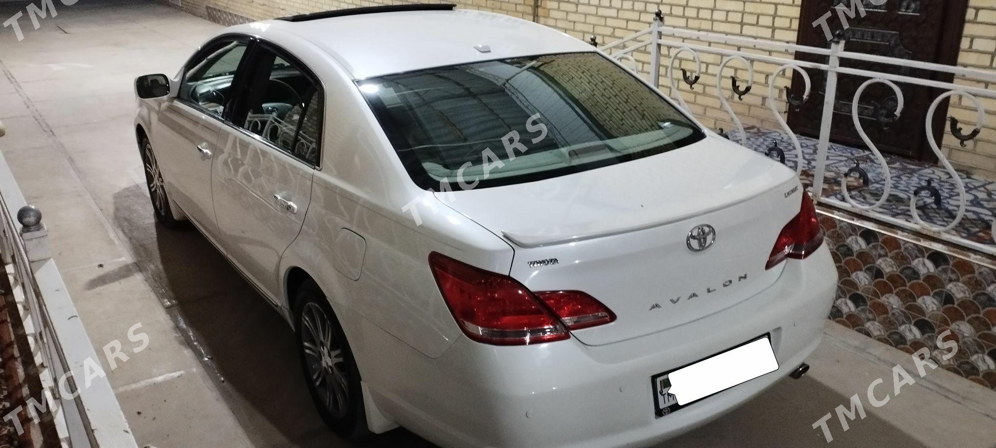 Toyota Avalon 2006 - 190 000 TMT - Векильбазар - img 3