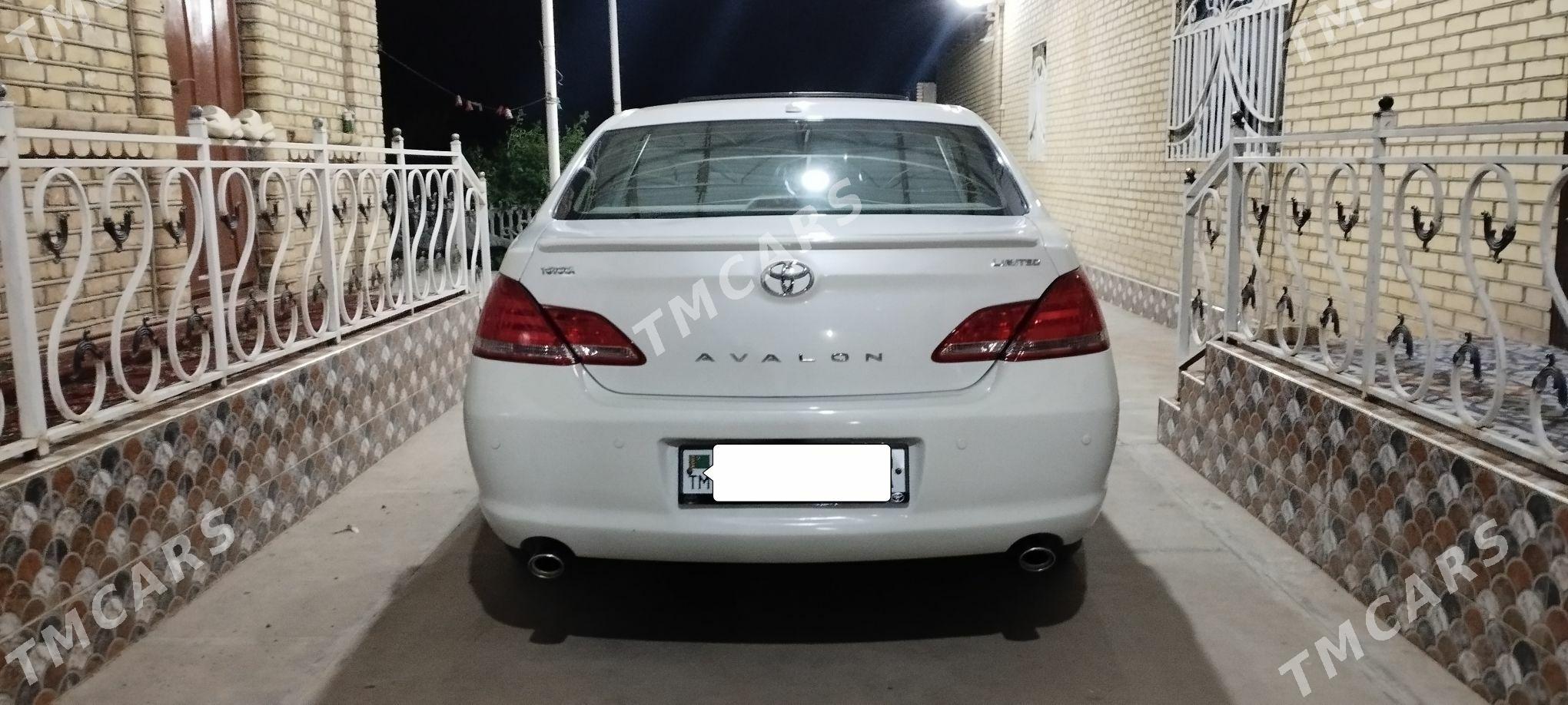 Toyota Avalon 2006 - 190 000 TMT - Векильбазар - img 4