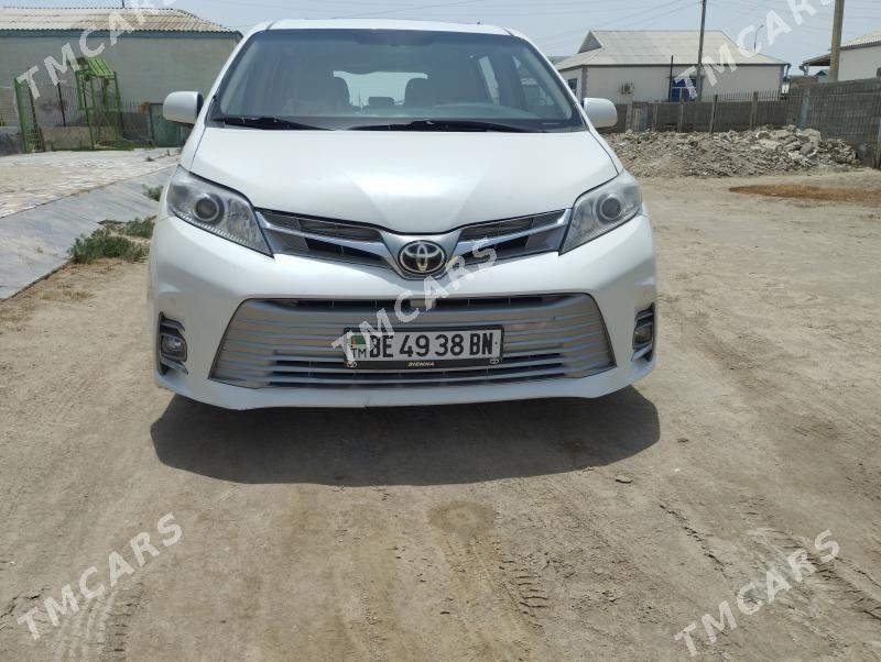 Toyota Sienna 2015 - 360 000 TMT - Esenguly - img 5