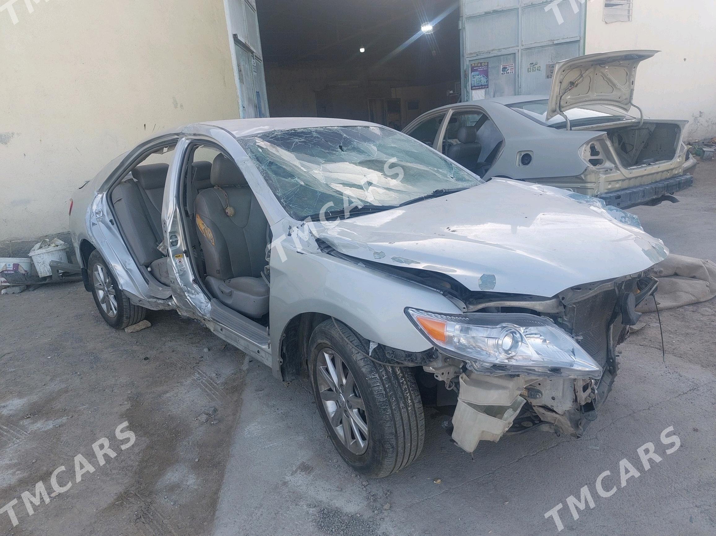 Toyota Camry 2010 - 109 000 TMT - Ашхабад - img 4
