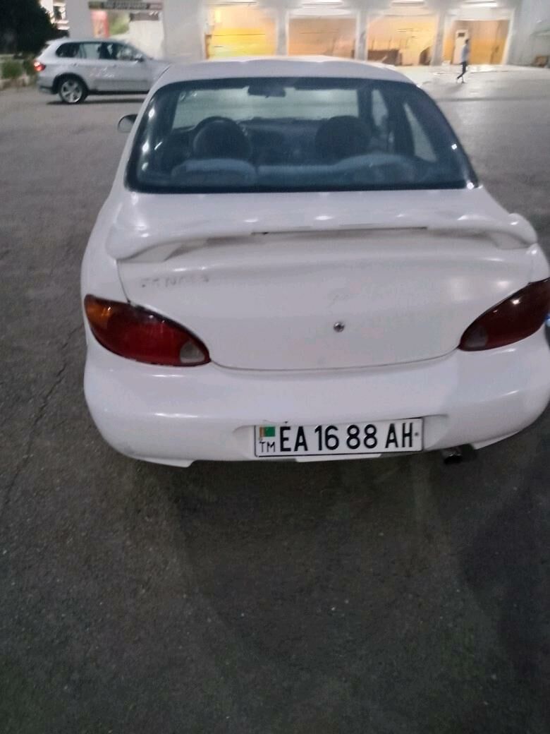 Hyundai Elantra 2000 - 13 000 TMT - Ашхабад - img 2