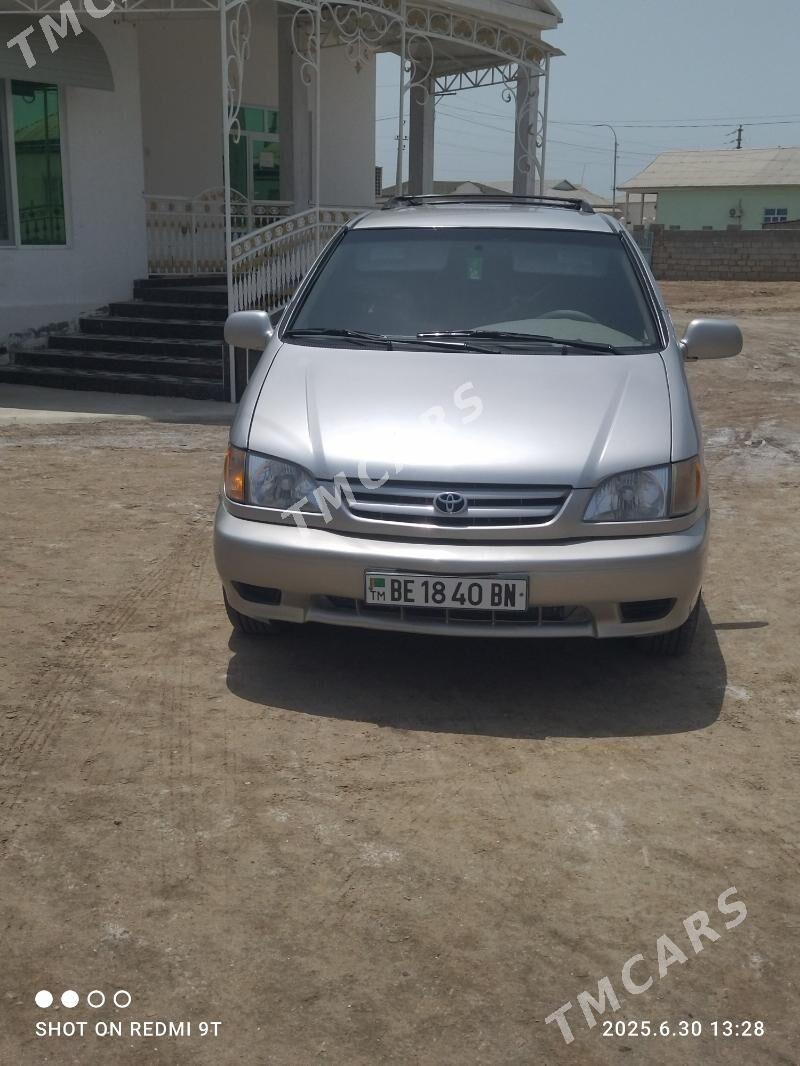 Toyota Sienna 2002 - 162 000 TMT - Esenguly - img 2