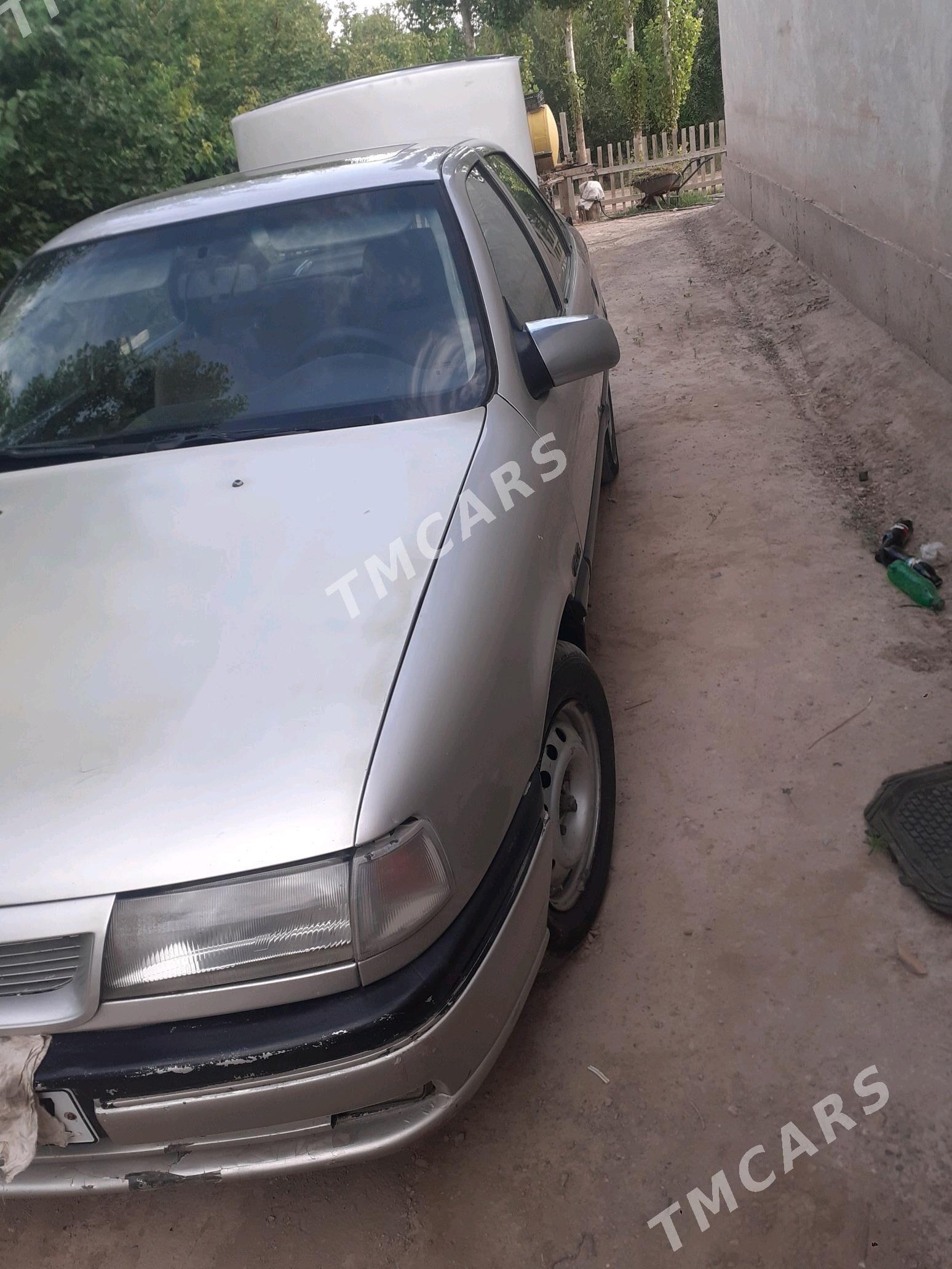 Opel Vectra 1993 - 28 000 TMT - Дашогуз - img 3