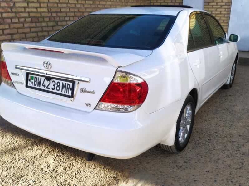 Toyota Camry 2002 - 186 000 TMT - Mary - img 2