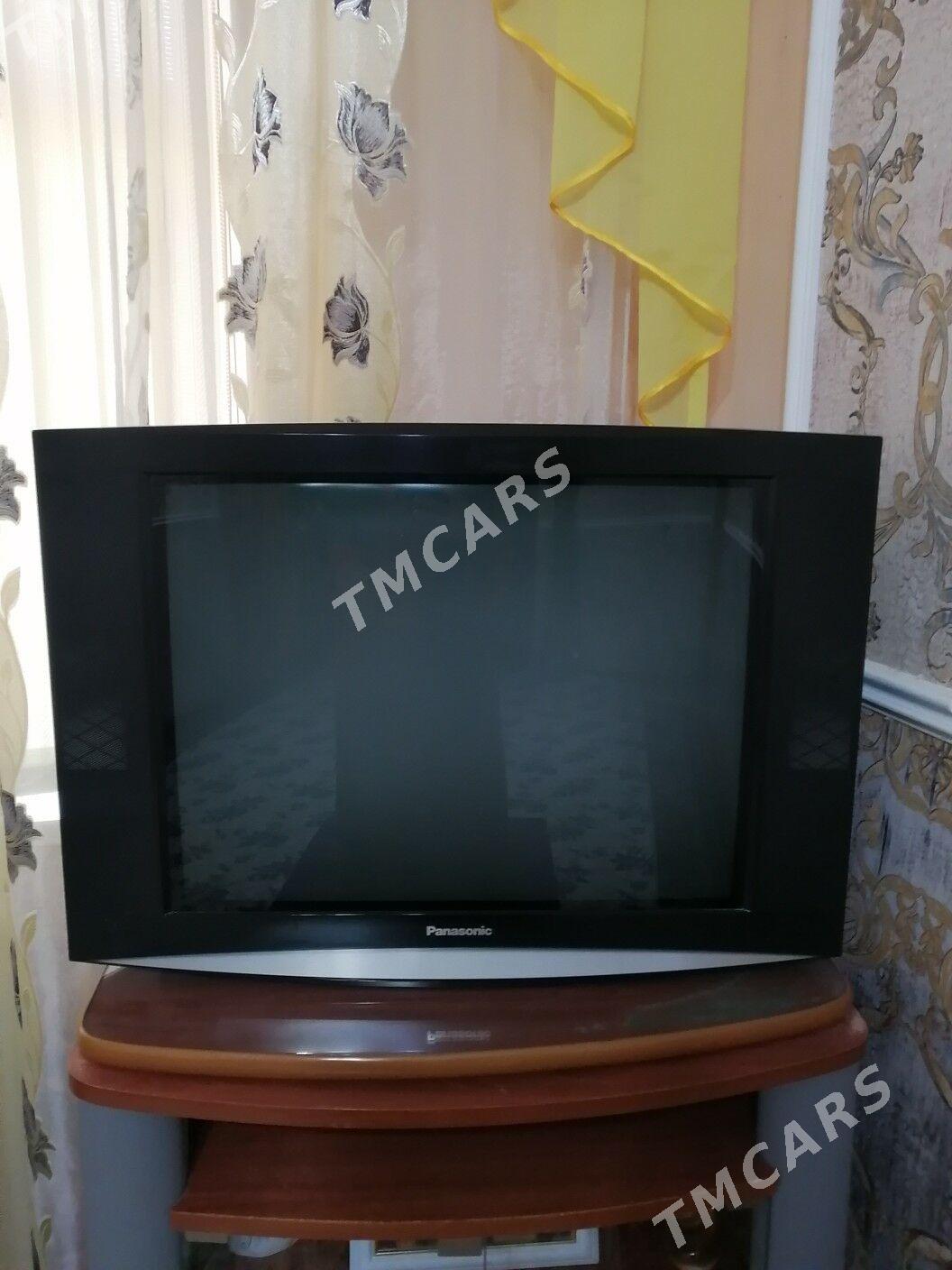 Televizor + podstavka - Балканабат - img 2