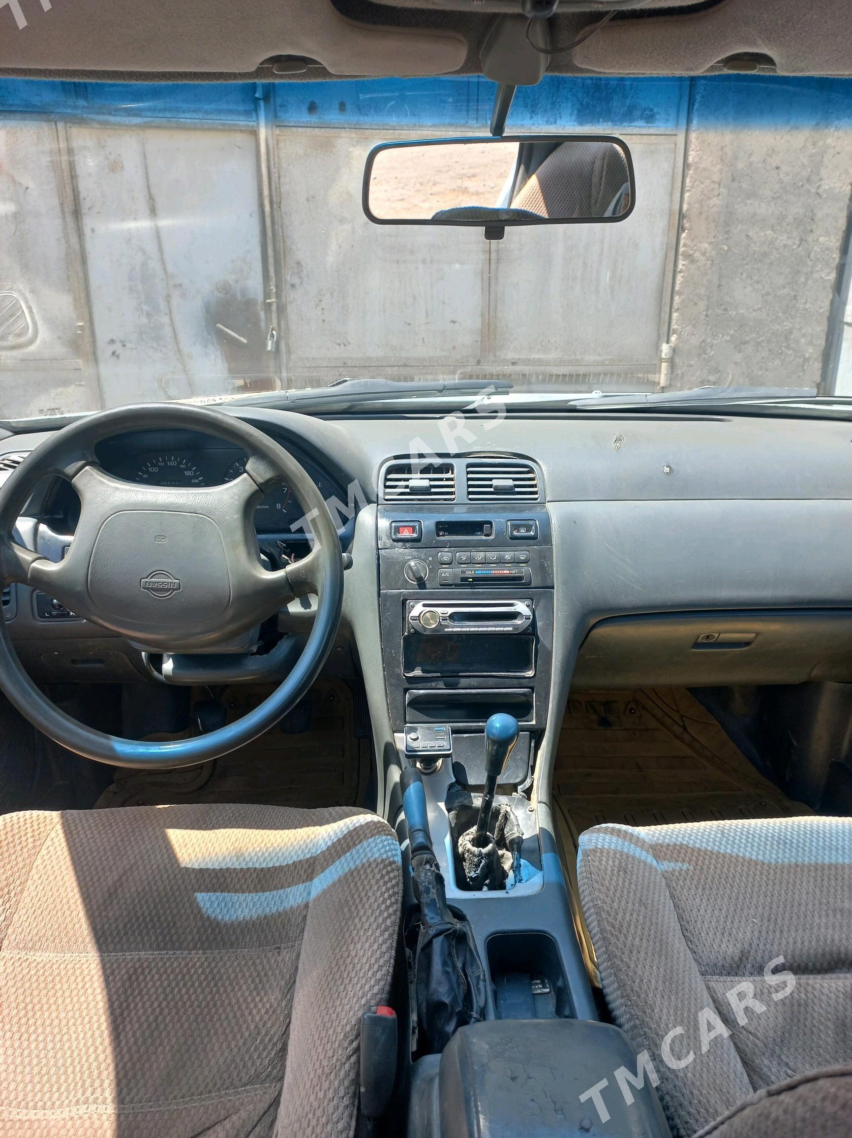 Nissan Maxima 1997 - 31 000 TMT - Gurbansoltan Eje - img 6