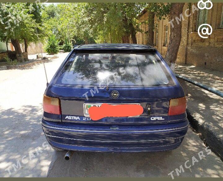 Opel Astra 1993 - 26 000 TMT - Керки - img 2