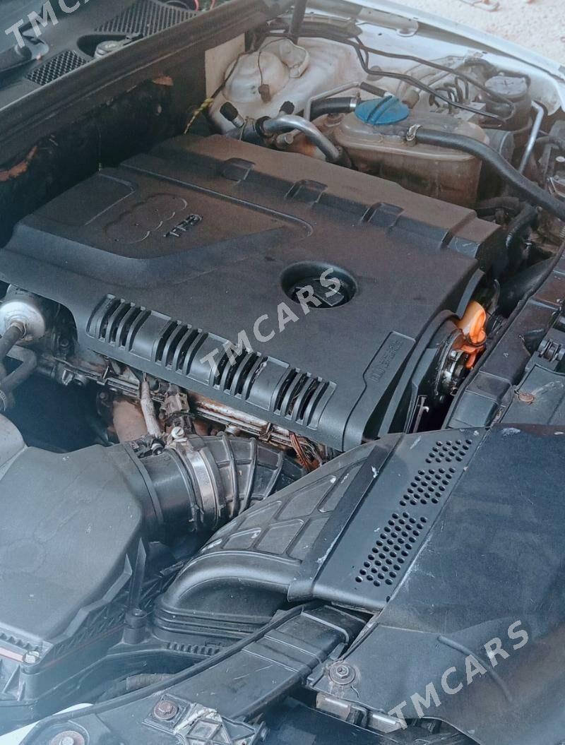 Audi A4 2010 - 130 000 TMT - Мары - img 5