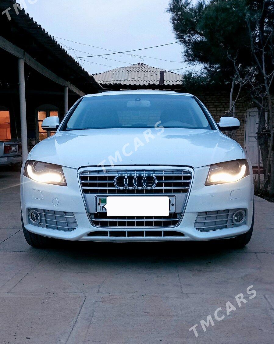 Audi A4 2010 - 130 000 TMT - Мары - img 3