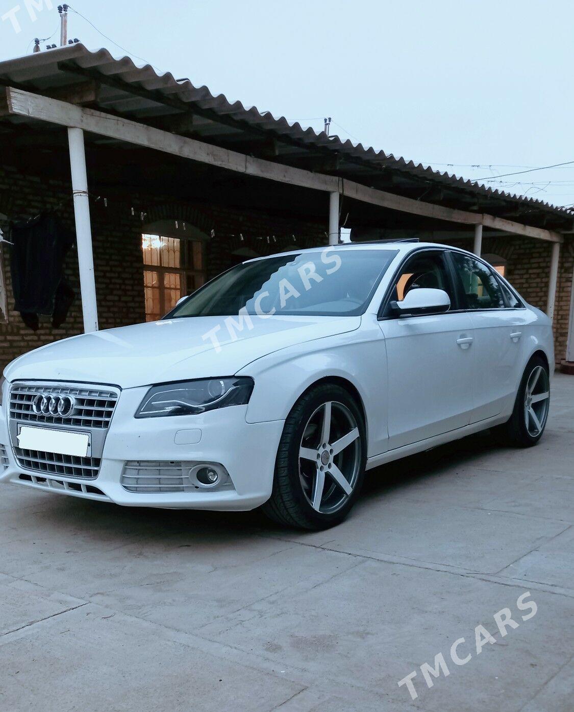 Audi A4 2010 - 130 000 TMT - Мары - img 4